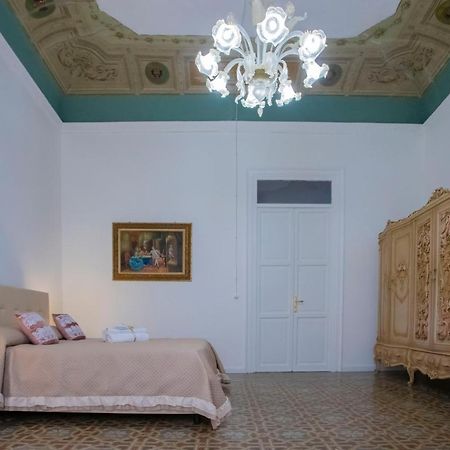 Terre D'Oro, Appartamento Di Lusso In Centro Citta Palermo Eksteriør bilde